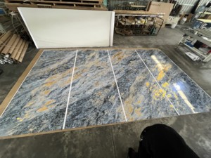 Dalles décoratives intérieures en <span class=keywords><strong>fibre</strong></span> <span class=keywords><strong>de</strong></span> carbone <span class=keywords><strong>de</strong></span> haute qualité, panneaux en PVC, charbon <span class=keywords><strong>de</strong></span> bambou, <span class=keywords><strong>prix</strong></span> <span class=keywords><strong>de</strong></span> gros, panneaux en ardoise <span class=keywords><strong>de</strong></span> carbone effet marbre très brillant - Product Image 4