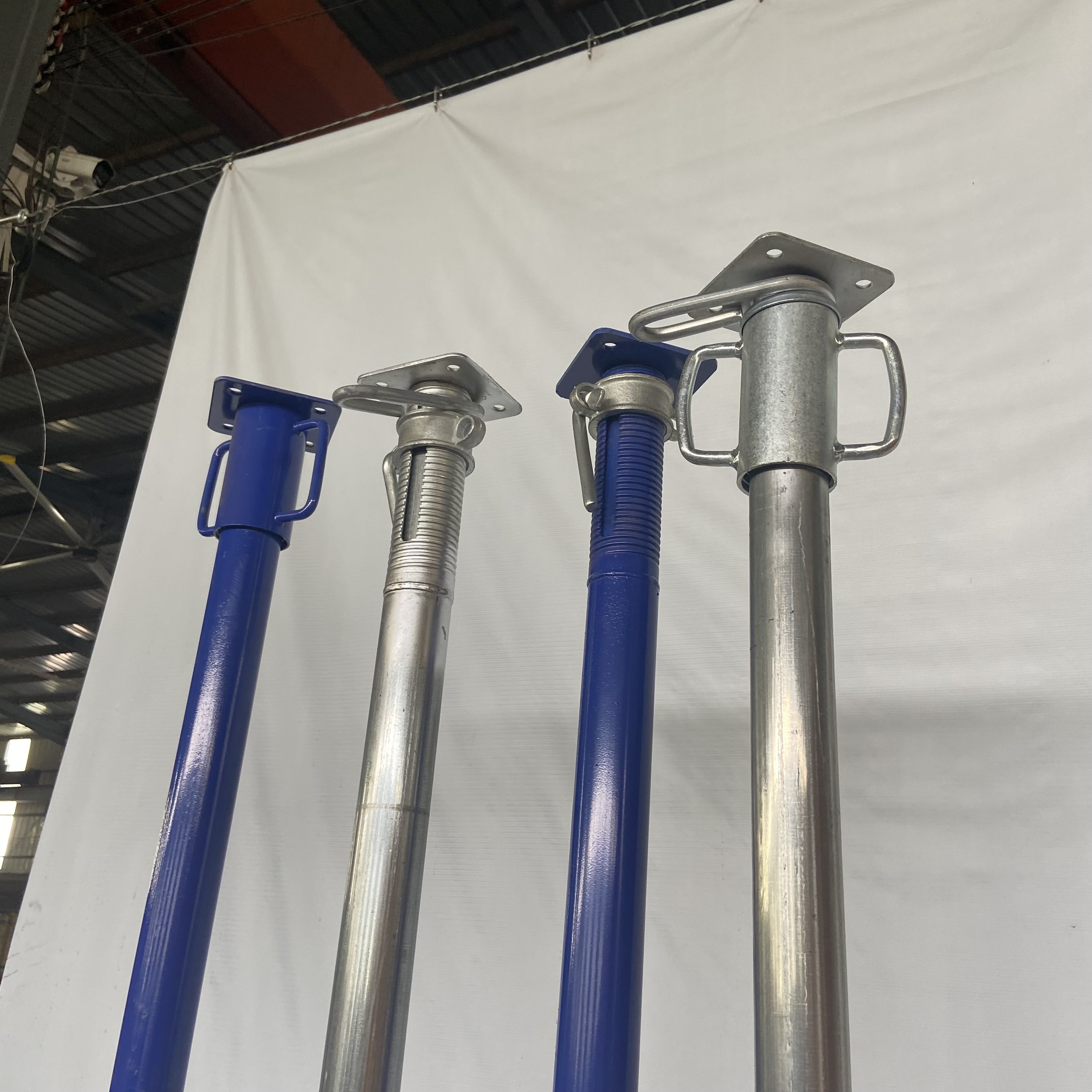 telescopic props