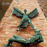 Figurine moderne taille réelle gardien ailé en bronze, statue d'ange en arche de gabriel avec épée de maintien