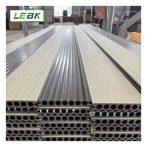 Muestra Gratuita de Tablas de Terraza WPC Lisas Anti-UV para Exteriores, Coextrusión, Suelo Compuesto WPC para Exteriores, Utilizado para Piscinas - Product Image 3