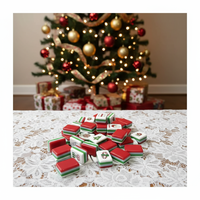 Jeu de tuiles de Mahjong américain de Noël, tuiles de jeu de Mahjong sur le thème des fêtes avec un design Père Noël, sapin et bonbons