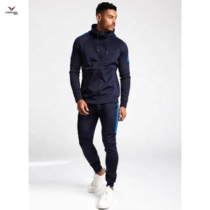 Survêtement d'hiver pour hommes en gros OEM avec impression numérique teinte en fil, col à capuche, motif uni, en molleton de coton - Product Image 1