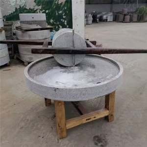 Broyeur à marteaux en pierre naturelle Yunqingtech pour blé, maïs, poivre, avoine et céréales – Machine à moudre la farine - Product Image 3