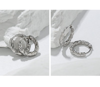 Boucles d'oreilles créoles fines de style minimaliste en argent sterling 925, finition martelée, pour femmes et filles