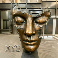 Sculpture en bronze coulé sur mesure, style abstrait moderne grandeur nature, ornement de hall, statue de masque facial en forme de papillon