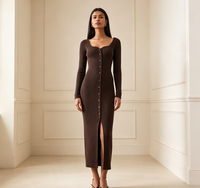 Robe midi en tricot à manches longues pour femme, robe longue moulante fendue avec col cœur et boutons sur le devant, robe de soirée élégante pour femme, tenue quotidienne