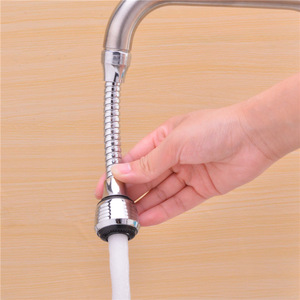 Aérateur de robinet universel rotatif à 360 degrés, extension de pommeau de douche à économie d'eau, finition chromée, accessoire de salle de bain - Product Image 1