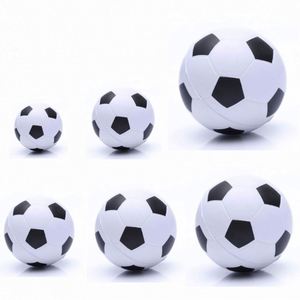 Pelota de Fútbol de PU Ecológica de 63 mm de Diámetro con Logotipo Personalizado, Juguete Antiestrés Suave para Regalos Empresariales - Product Image 6