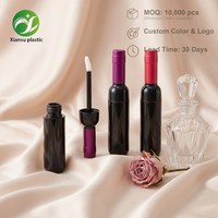 Mini tubes de gloss et de rouge à lèvres vides en forme de bouteille de vin rouge, emballage cosmétique avec bouchon à vis, impression sérigraphique du logo pour outils de maquillage