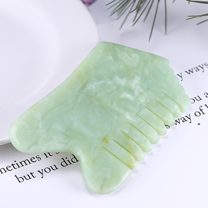 Natürliche Xiuyan Jade Guasha Kamm Massage werkzeuge Keimung und Verdickung Haar Jade <span class=keywords><strong>Gua</strong></span> <span class=keywords><strong>Sha</strong></span> Produkt graviert <span class=keywords><strong>Gua</strong></span> <span class=keywords><strong>Sha</strong></span> Kamm - Product Image 3