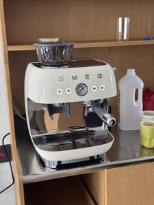 เครื่องชงกาแฟ EGF03 พร้อมเครื่องบดในตัว ระบบทำฟองนมแบบอิตาเลียนระดับมืออาชีพ - Product Image 3