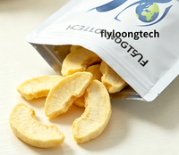 Frites de fruits verts frais lyophilisés en sachet, collation de pêches jaunes lyophilisées