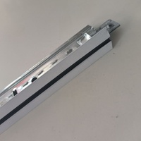 Modèle AM-PRO CE : Grille de plafond et profilé de support métallique pour systèmes de charpente suspendue pour l'infrastructure arménienne