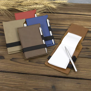 Porte-cartes <span class=keywords><strong>de</strong></span> score <span class=keywords><strong>de</strong></span> golf en cuir PU personnalisable au laser avec emplacement pour stylo, durable et portable pour les passionnés <span class=keywords><strong>de</strong></span> golf, logo disponible - Product Image 2