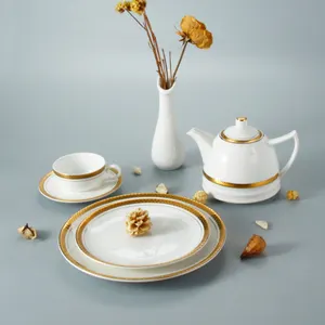 BYA-platos de cerámica con cargador dorado, vajilla de porcelana, juego de vajilla
