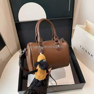 Vente en gros d'usine, sacs à main en cuir PU tendance et personnalisables, nouveaux modèles de luxe 2025, bandoulière, fermeture éclair, imperméable pour - Product Image 1