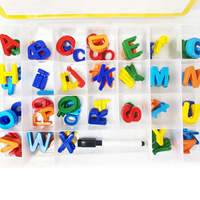 Jeu éducatif magnétique de 130 pièces : alphabet, lettres magnétiques en plastique et tableau d'écriture – Outil d'apprentissage précoce de l'anglais