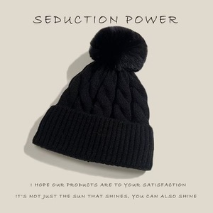 Hot Bán Thời Trang Mùa Đông Dệt Kim Beanie Hat Đối Với Phụ Nữ Đen Pom Pom <span class=keywords><strong>Skull</strong></span> <span class=keywords><strong>Cap</strong></span> Với Biểu Tượng Tùy Chỉnh Chất Lượng Cao Thoáng Khí Mũ Nón - Product Image 2