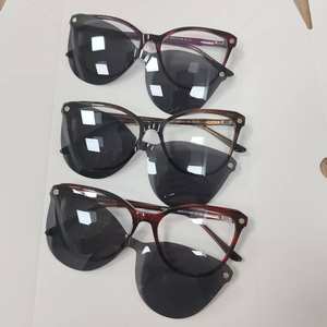 Hàng loạt hỗn hợp các loại phong cách Clip-on Kính mát mới đến Chứng Khoán sẵn sàng Acetate kính quang học khung ngẫu nhiên Acetate kính khung - Product Image 1