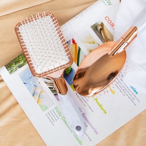 Gloway Set di 4 Spazzole Districanti in Plastica <span class=keywords><strong>per</strong></span> <span class=keywords><strong>Capelli</strong></span> Ricci Effetto Marmo, Include <span class=keywords><strong>Spazzola</strong></span> Paddle, <span class=keywords><strong>Spazzola</strong></span> Cuscino e <span class=keywords><strong>Spazzola</strong></span> Rotonda <span class=keywords><strong>per</strong></span> Asciugatura con Phon - Product Image 4