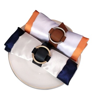 Anneaux de serviette pour la mise en table d'hôtel, boucles de ceinture, anneaux de serviette de style nordique, boucles de serviette, sur mesure. - Product Image 1