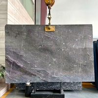 Dalle de marbre gris nuit d'Italie, polie, gris foncé, marbre naturel pour la décoration des murs, sols, comptoirs et marches d'escalier de villas et d'hôtels