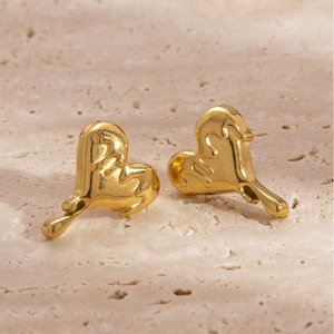 Ensemble de colliers en acier inoxydable en forme de cœur, plaqué or 18 carats, bijoux tendance pour l'été - Product Image 4