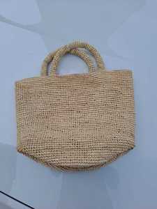 Bolso Tote de Paja Tejida con Patrón a Rayas, Asa Abierta, Estilo Bohemio, Bolso de Playa para Mujer, Uso Casual de Verano, Decoración con Pompones, Algodón - Product Image 1