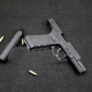 Alloy <span class=keywords><strong>Empire</strong></span> 1:2.05 9CM Gloke P18C GlOKC Pistola de Juguete Modelo con Expulsión de Cartuchos, No Dispara, Accesorio de Cosplay para Niños - Product Image 3