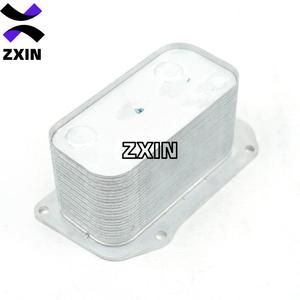 Volvive140b ec180b E210b खुदाई d6d इंजन तेल कूलर मॉडल 20459219 20482789 21707096 नए ve20459219 voe20482789 - Product Image 1