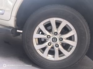 Toyota Land Cruiser (Importato) Modello 2018, Land Cruiser 4.0L GX-R, Cerchi in Alluminio, Senza Tettuccio Apribile, Edizione <span class=keywords><strong>di</strong></span> Alta Gamma (Medio Oriente) - Product Image 5
