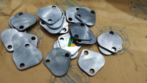 Suku Cadang Mesin OEM ZCEC PC230-7 WA320-3 WA350-5 SAA6D102E-2 COVER PLATE 6736-71-5811 6736715811 - Product Image 2