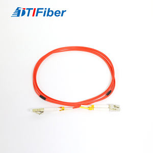 สายไฟเบอร์ออปติกเบอร์ออปติก FTTH 1ม. 62.5 ST UPC Simplex 3.0มม. LSZH สายแพทช์ใยแก้วนำแสงสีส้ม FC UPC สำหรับการสื่อสาร5g - Product Image 6