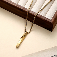 Collier pendentif spirale en acier titane inaltérable pour hommes et femmes, bijoux minimalistes hip-hop tendance, vente en gros