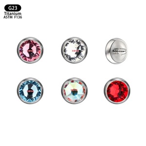 Clous en titane G23 F136 avec cristaux, 4 mm, boule ronde, serti clos, bijoux de piercing pour oreille, lèvre, cartilage - Product Image 5