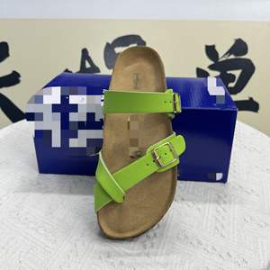 Sandalias Planas Abiertas Birkenstockes Verano 2026 <span class=keywords><strong>para</strong></span> Mujer y <span class=keywords><strong>Hombre</strong></span>, con Plantilla de Corcho Acolchada, Modernas, al por Mayor, Sexys, de Alta Calidad - Product Image 4