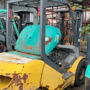 Used Komatsu FD30 3-ton Diesel Forklift with Two Stage Mast-Industrial Material Handling Machinery Strong Road Adaptability - Product Image 1