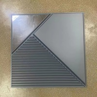 Panneaux muraux 3D modernes en PVC doré 50x50cm, carreaux muraux en plastique pour décoration intérieure, ignifuges pour hôtels