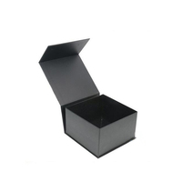 Boîte d'emballage de bijoux pas chère pour la Saint-Valentin 2025, boîte d'emballage de cadeau pour collier et bague avec logo personnalisé