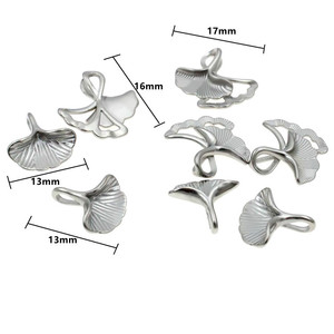 Pendentif en forme de feuille de Ginkgo en acier inoxydable, 13x13mm, 16x17mm, breloque végétale pour collier, bracelet, cadeau - Product Image 5