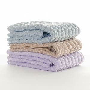 Serviette de sport en microfibre super absorbante, toucher doux comme un guimauve, polyester, qualité supérieure - Product Image 1