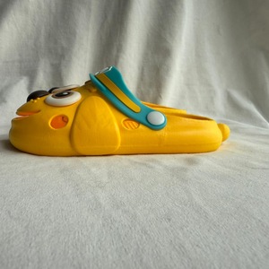 Ciabatte a Forma di Pesce in PVC con Suola in EVA, Antiscivolo, Punta Rotonda, per Tutte le Stagioni, da Indossare in Casa - Product Image 1