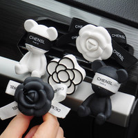 Diffuseur de parfum pour voiture Little Bear, clip de ventilation, design floral en pierre, décoration aromathérapie pour voiture