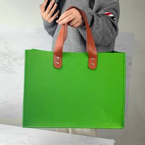 Sac fourre-tout et sac à main en feutre personnalisés, sac d'exposition de haute qualité, origine Chine, personnalisation du logo - Product Image 2