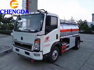 Howo Big and Small 8 Ton 8X4 8X8 6X4 <span class=keywords><strong>4X4</strong></span> Mini Tank Truck Work 6 Wheeler Sino Truck Precio con servicio personalizado - Product Image 5