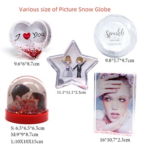 Di medie dimensioni personalizzato Albert Einstein acrilico globo di neve in resina Souvenir Snowglobe con immagine - Product Image 3