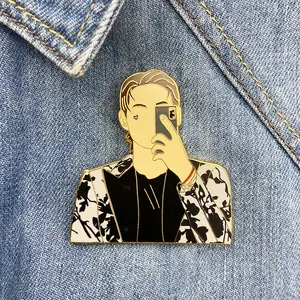 High Quality Custom Plated With Shiny Gold Idol Korea Kpop Male Star Lapel Pins For Fans