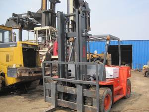 Chariot élévateur TCM FD70 d'origine fabriqué au Japon, chariot élévateur diesel de 7 tonnes pas cher pour entrepôt, prix bas - Product Image 3