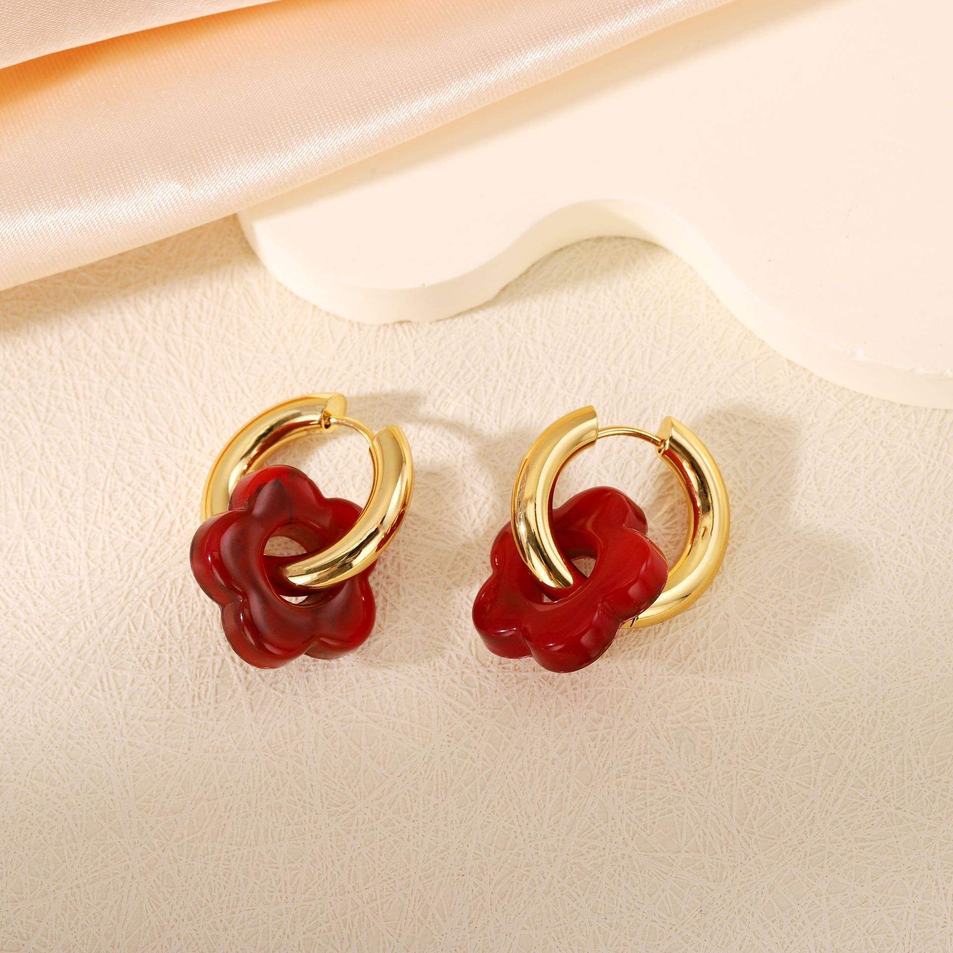 SQ4เคลือบสีแดงเข้ม