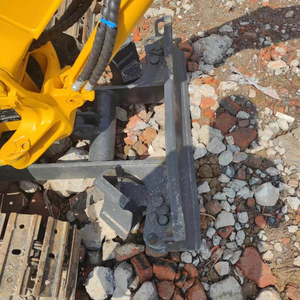 Mini-excavatrice d'occasion, marque célèbre Komatsu PC18, 1,8 tonne, hydraulique, sur chenilles, à vendre - Product Image 4